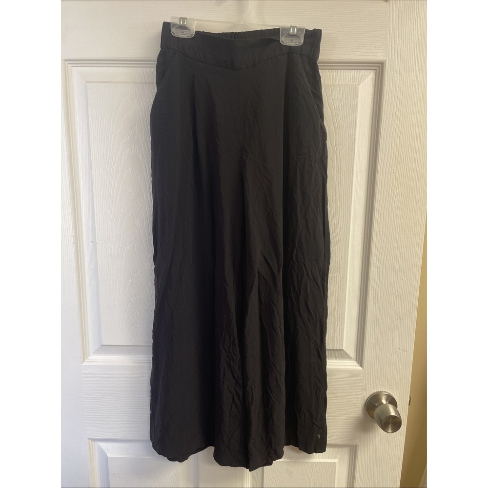 H&M woman's Wide Leg Black Pull On Dress Pants‎ Size 2 With Pockets Elastic Band